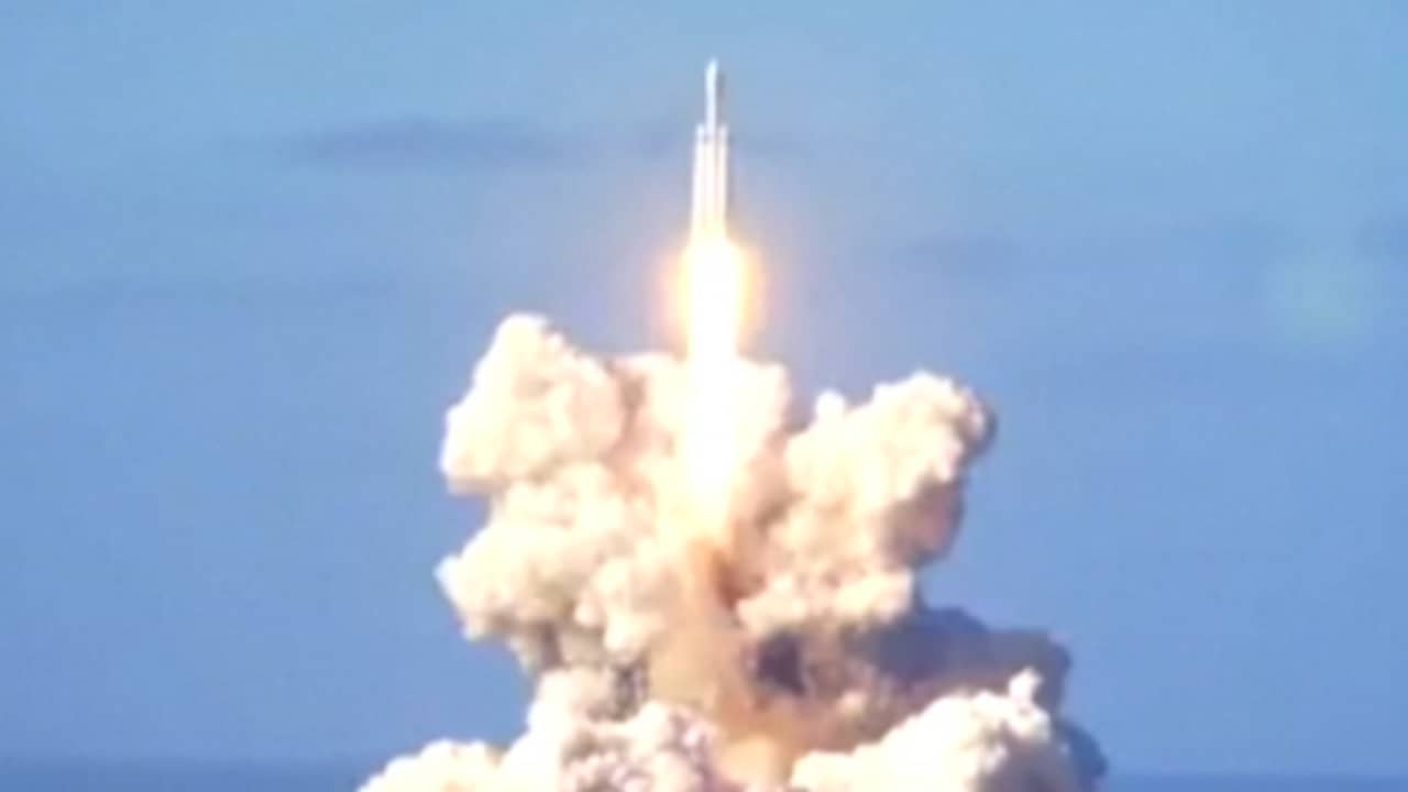 Beeld uit video: SpaceX lanceert Falcon Heavy, de krachtigste raket van dit moment
