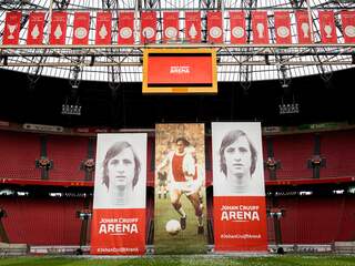 Ajax-supporters willen Cruijff eren met standbeeld bij ArenA