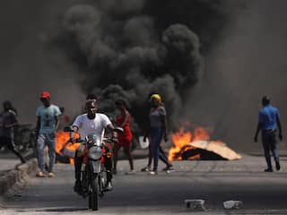 Haïti roept noodtoestand uit wegens geweldsgolf na uitbraak gevangenissen
