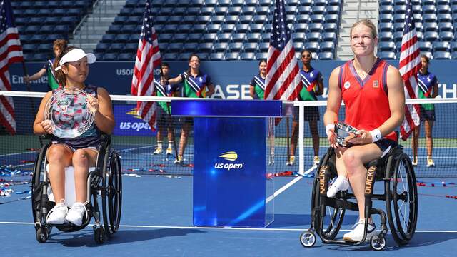 Diede de Groot (rechts) rekende ook in de US Open-finale af met Yui Kamiji (links).