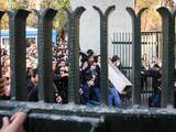 Vijftien doden en vierhonderd arrestaties bij protesten tegen regime Iran