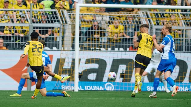 Maatsen knalt Dortmund op voorsprong tegen Darmstadt