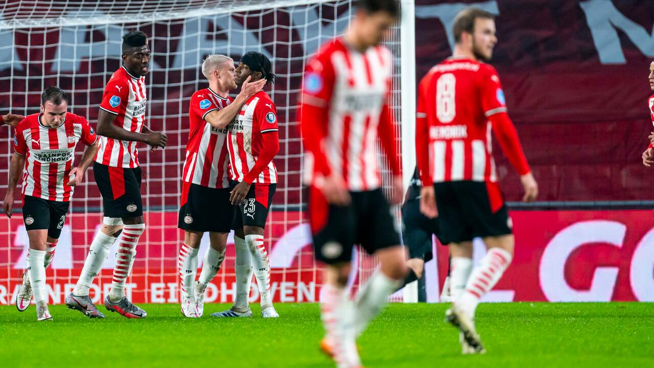 Vreugde bij PSV na de 1-1.