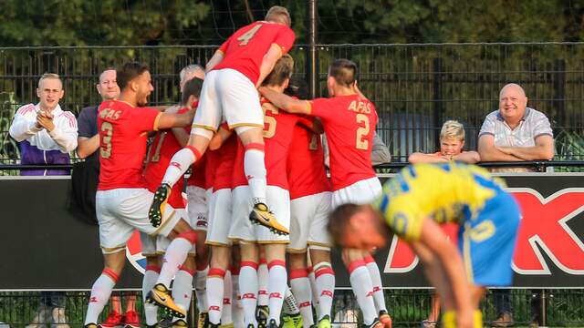Samenvatting Jong AZ-RKC (2-1)