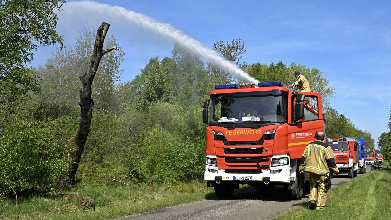 “Large Wildfire in Belgian Nature Reserve Prompts Provincial Emergency Plan Activation and Possible Call for Foreign Aid”