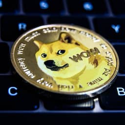 Twitter logo changed to logo of Elon Musk's beloved cryptocurrency Dogecoin thumbnail