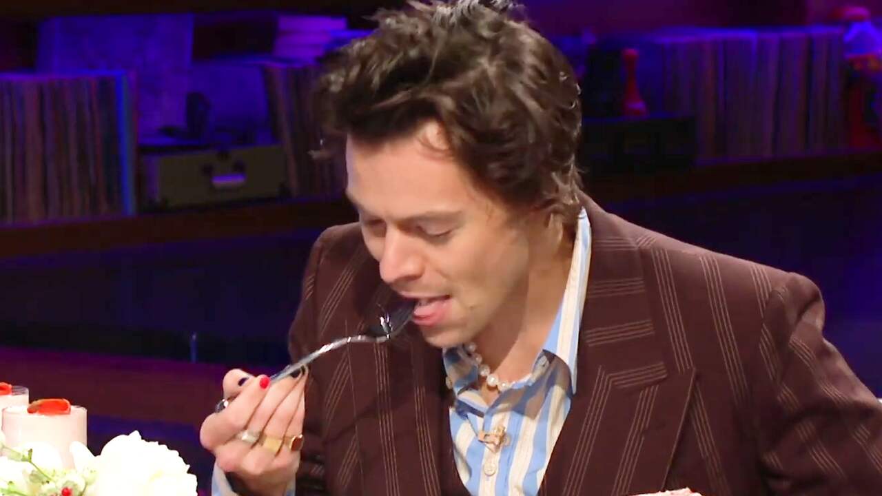 Harry Styles eet kabeljauwsperma met Kendall Jenner in talkshow