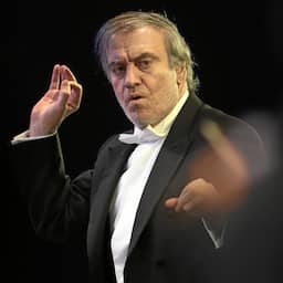 Orkest München ontslaat dirigent Gergiev wegens vriendschap met Poetin