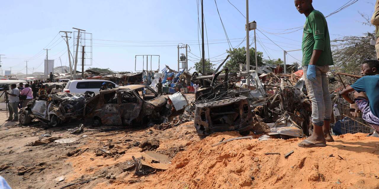 Minstens negentig doden bij explosie met autobom in Somalië