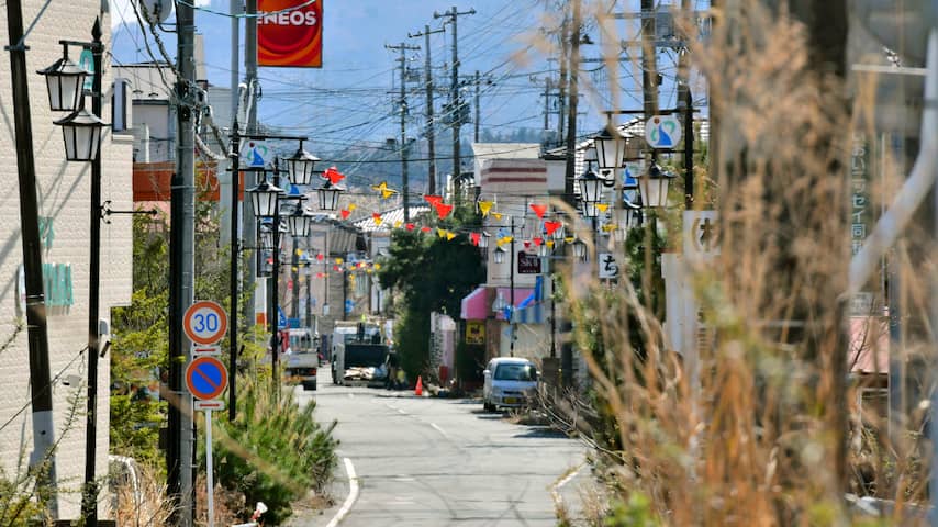 Deel bewoners dorp keert acht jaar na kernramp Fukushima terug