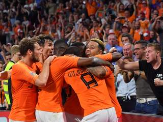Trotse Koeman: 'Heel Nederland heeft deze overwinning nodig'