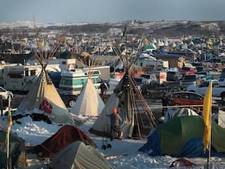 Gouverneur beveelt evacuatie protestkamp bij Dakota-pijpleiding