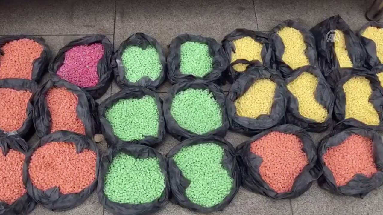 Ruim 800.000 xtc-pillen in beslag genomen in Istanboel