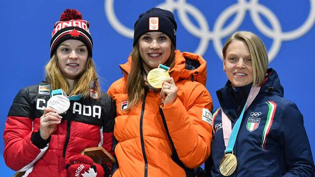 Ze bleef de Canadese Kim Boutin (zilver) en de Italiaanse Arianna Fontana (brons) voor