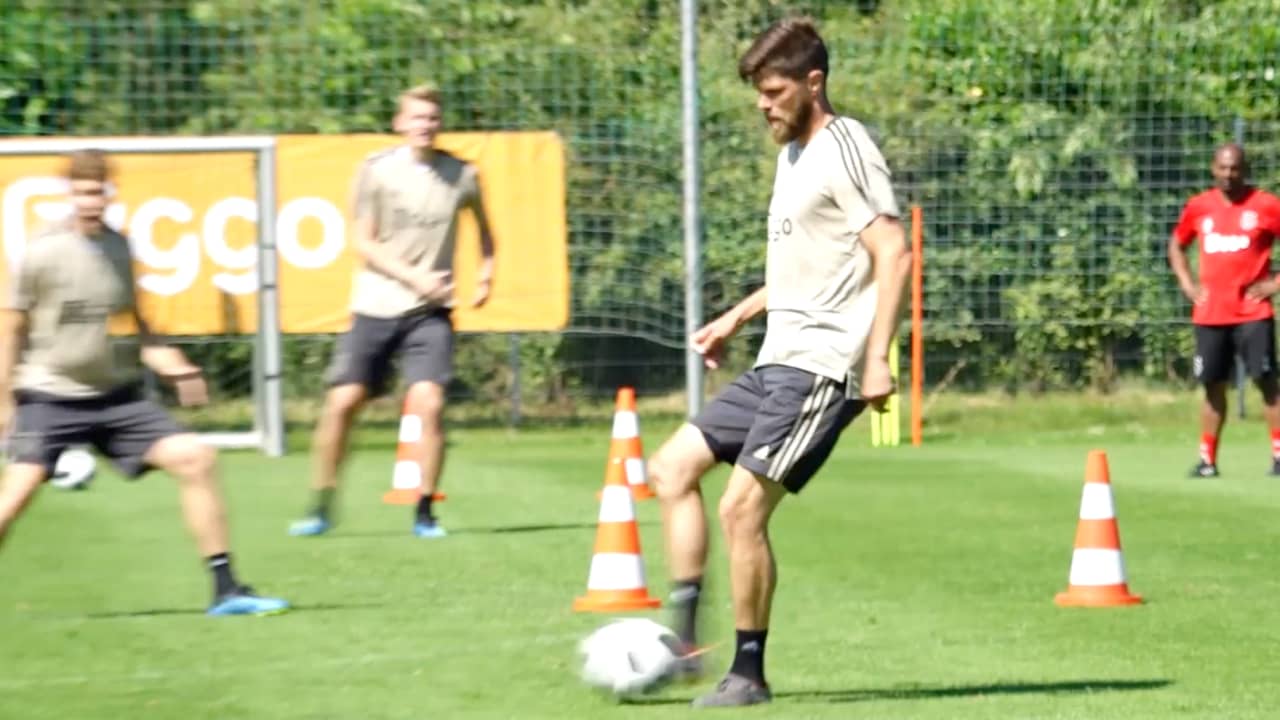 Beeld uit video: Ajax verwerkt emotionele week tijdens Duits trainingskamp