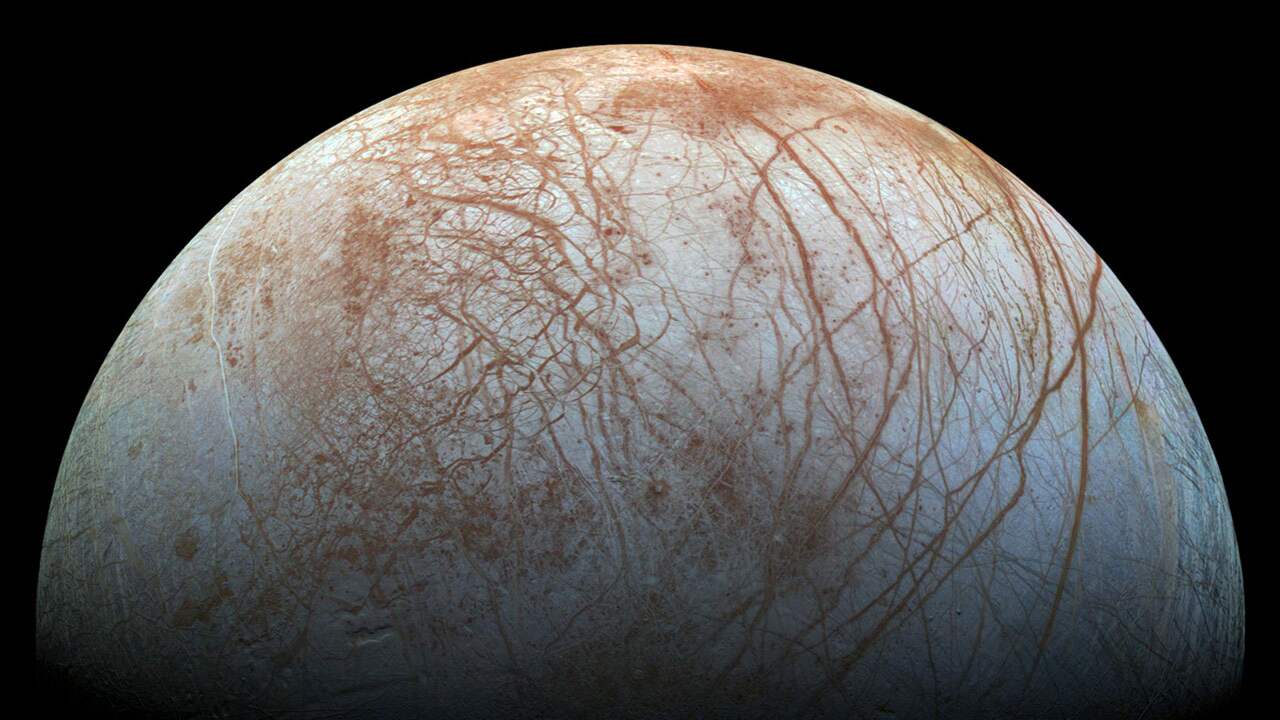 Teleskop James Webb menemukan ‘fragmen penting kehidupan’ di bulan Jupiter |  Sains