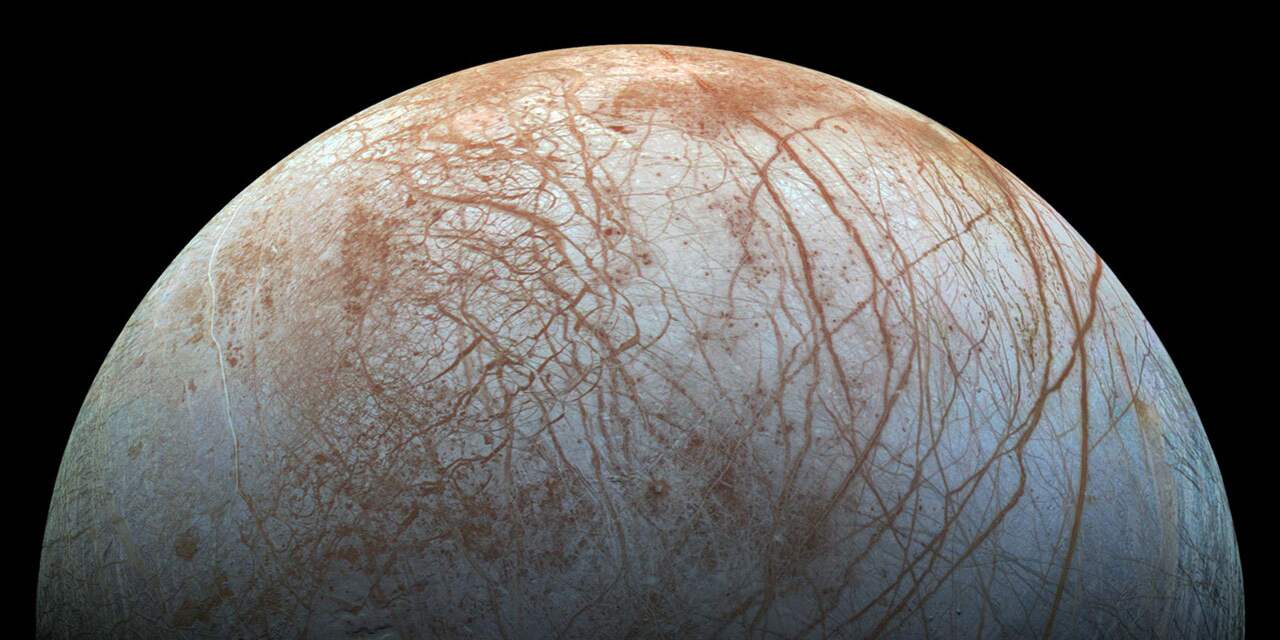 James Webb-telescoop vindt 'essentieel onderdeel van leven' op maan Jupiter