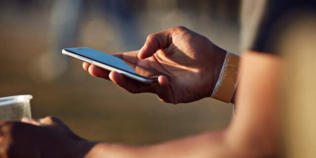 smsen appen whatsappen telefoon smartphone