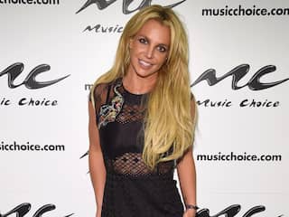 Britney Spears krijgt ruzie met vriend in hotel en bezeert haar enkel