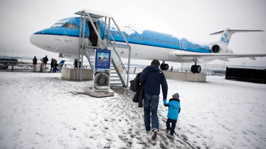 KLM annuleert vrijdag vluchten vanwege sneeuw