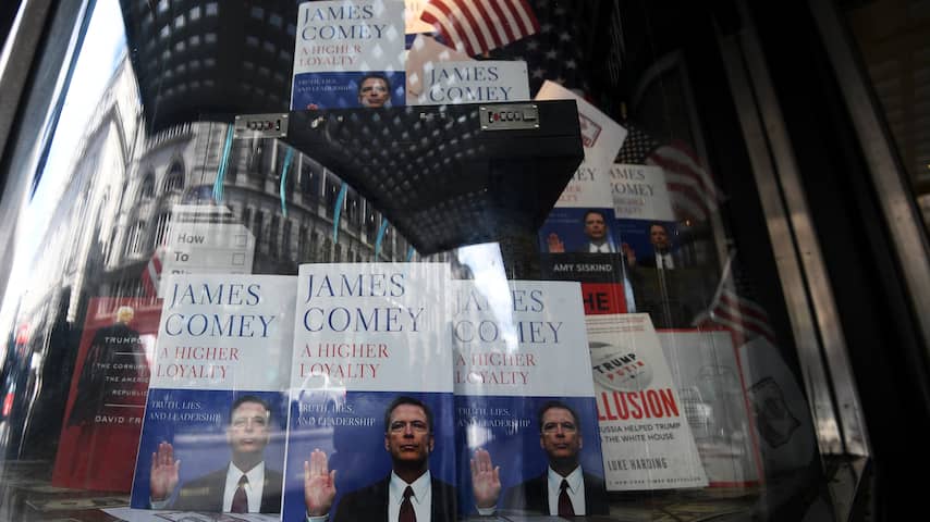 Hoe oud-directeur FBI Comey in boek afrekent met president Trump