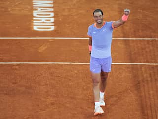 Nadal wint nu wel van De Minaur en komt op stoom voor Roland Garros