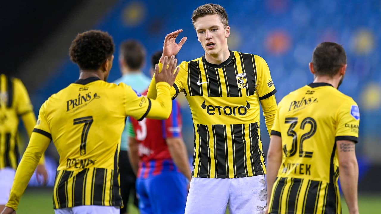 Rkc Voor Het Eerst In Tien Jaar Naar Kwartfinales Vitesse Doet Plicht Tegen Dvs Nu Het Laatste Nieuws Het Eerst Op Nu Nl