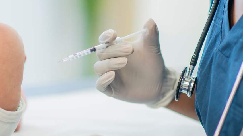 NUcheckt: Onbetrouwbaar onderzoek naar vaccinatie-effect weer verspreid