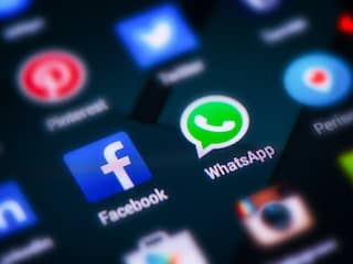 WhatsApp Facebook logo
