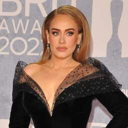 Adele breekt record Hazes en heeft (weer) langst genoteerde plaat in Top 100