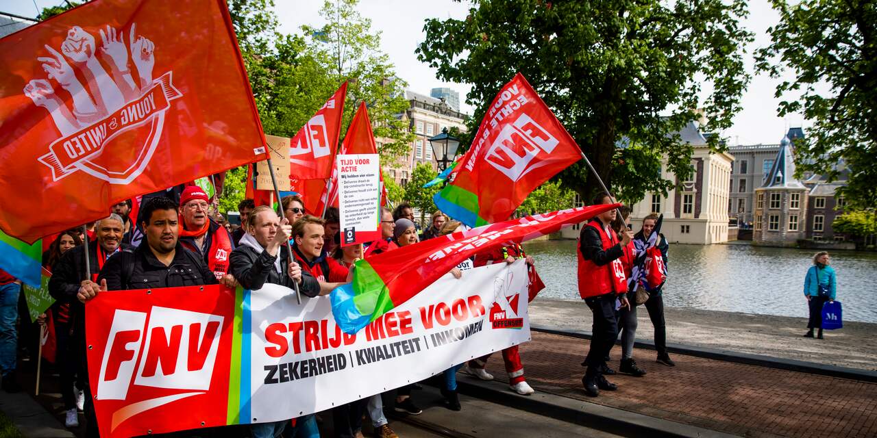 Ruim zevenduizend demonstranten vieren Dag van de Arbeid in Den Haag