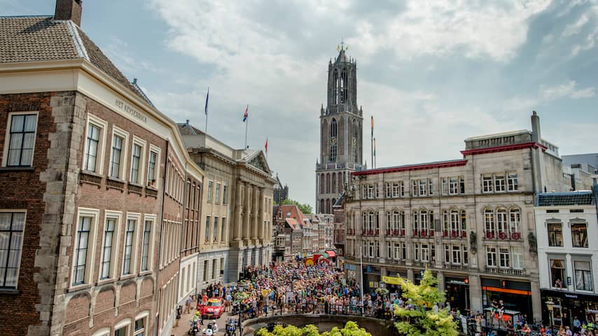 Utrechtse Domtoren even niet de hoogste kerktoren van Nederland