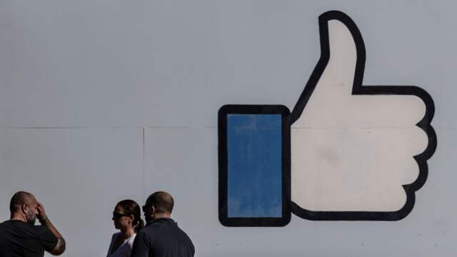 Facebook weet niet wat het aanmoet met zijn likeknop.