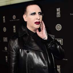 Marilyn Manson voor de rechter wegens spugen en met snot smeren