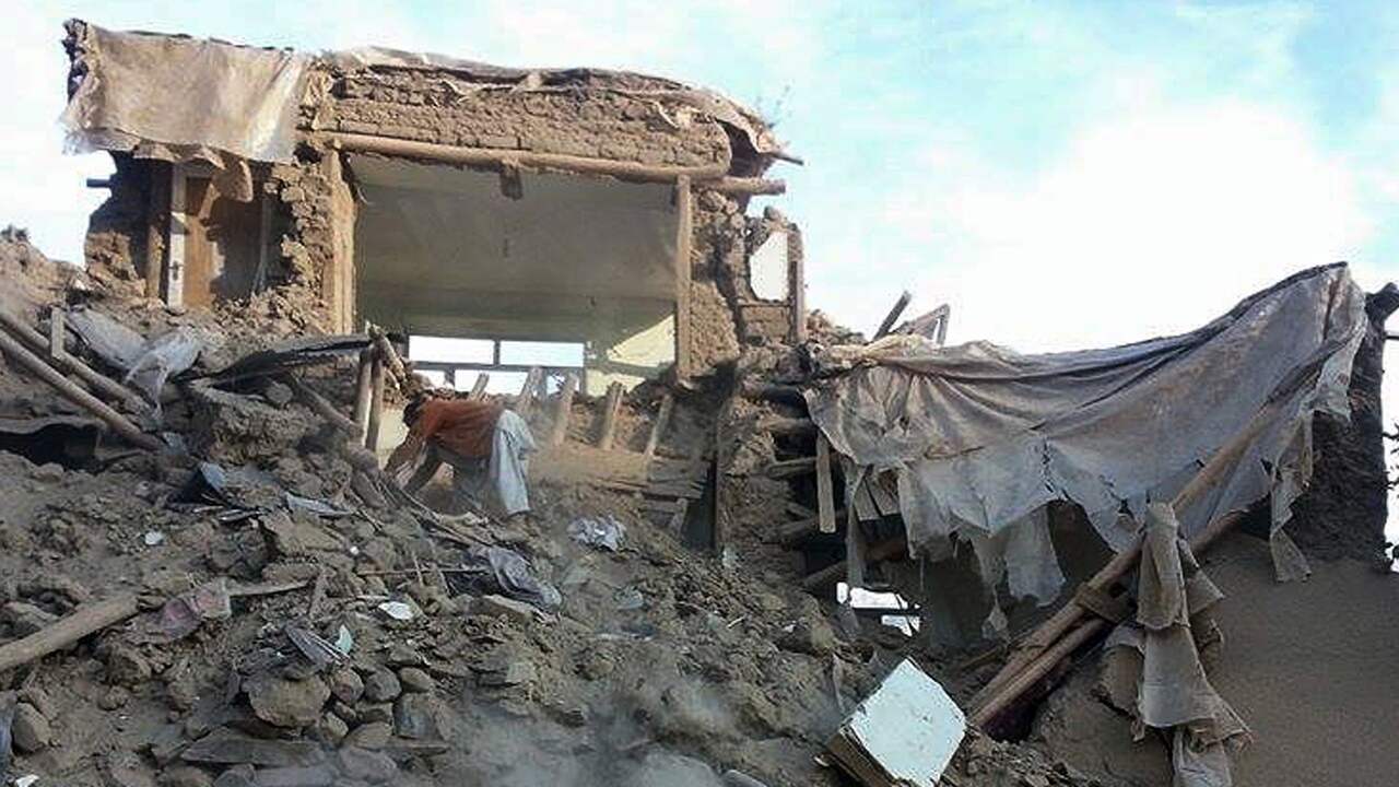 Beeld uit video: Meer dan driehonderd doden bij aardbeving Afghanistan