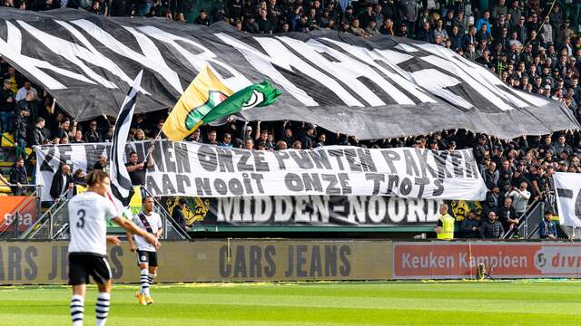 Fans van ADO Den Haag lieten eerder van zich horen toen de club nog in afwachting was van goedkeuring van de KNVB.