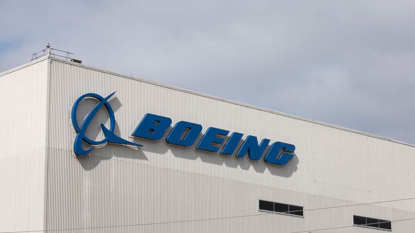 Boeing,