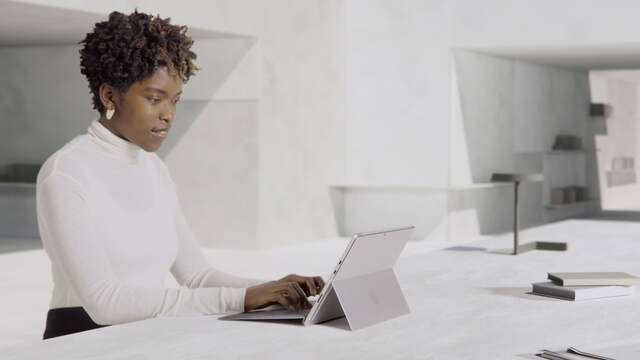 Microsoft Surface Pro 8