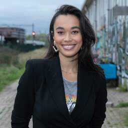 Romy Monteiro geeft punten bij Songfestival in plaats van Duncan Laurence