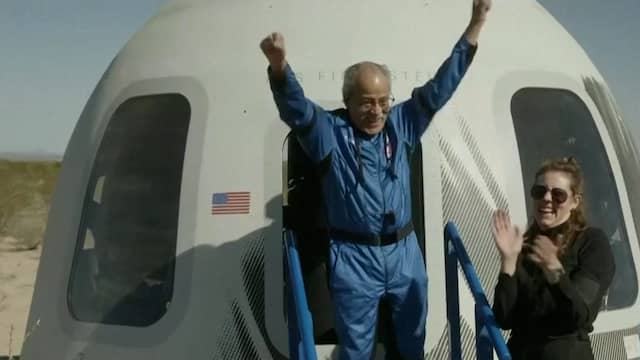 Eerste zwarte astronaut van VS 63 jaar na afwijzing alsnog de ruimte in