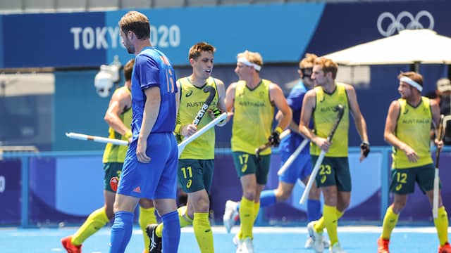 Oranje speelde een stuk beter tegen Australië dan in de groepsfase, maar het mocht niet baten.