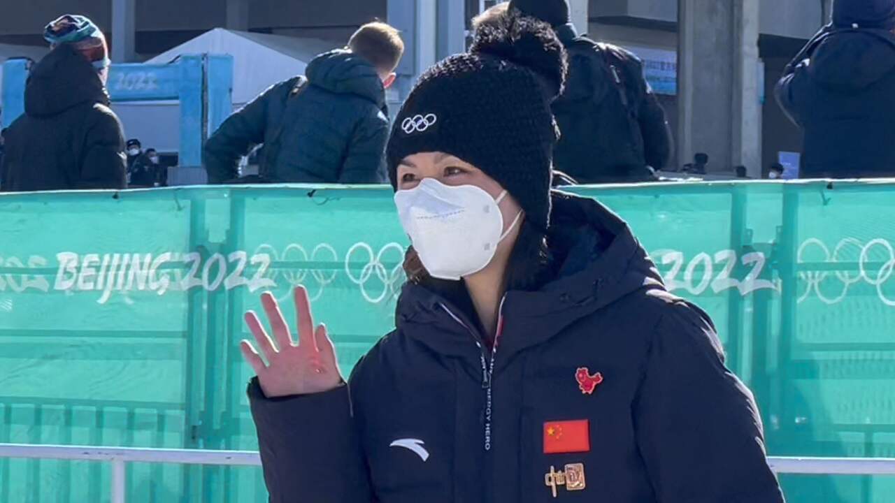 Peng Shuai liet zich voor de tweede keer in het openbaar zien op de Olympische Winterspelen. Ze woonde eerder een curlingwedstrijd bij.