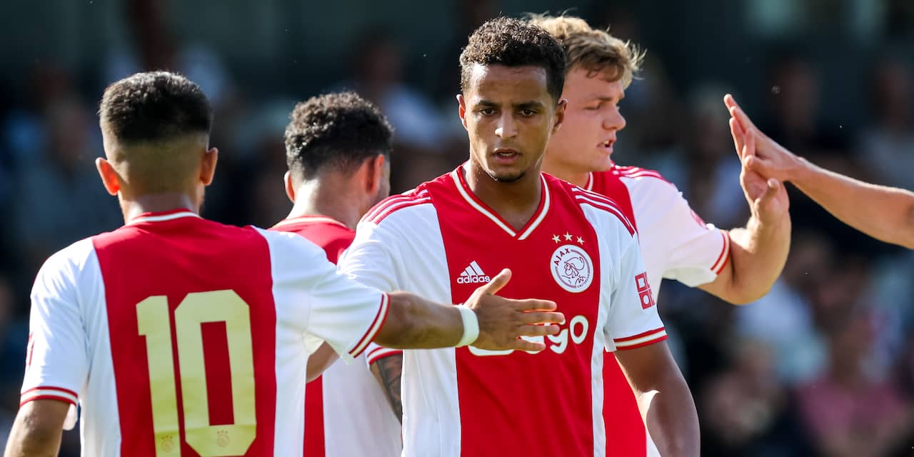 Ajax verliest oefenduel ondanks goals Ihattaren, PSV geeft voorsprong weg
