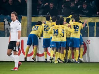 Cambuur na bekerstunt in halve finale, AZ verslaat Heerenveen