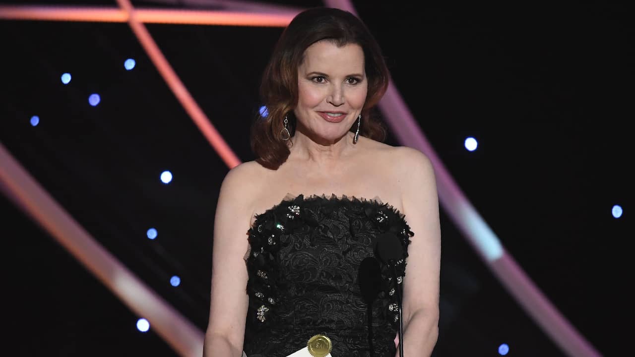 Vierde scheiding voor Geena Davis | Achterklap | NU.nl