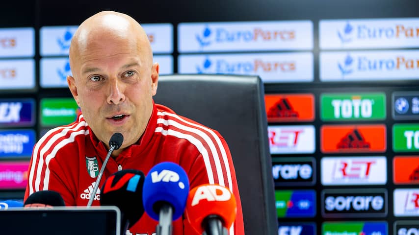 Slot ontkent dat hij interesse gebruikte om beter Feyenoord-contract te verdienen