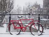 Flinke laag sneeuw bedekt Utrecht