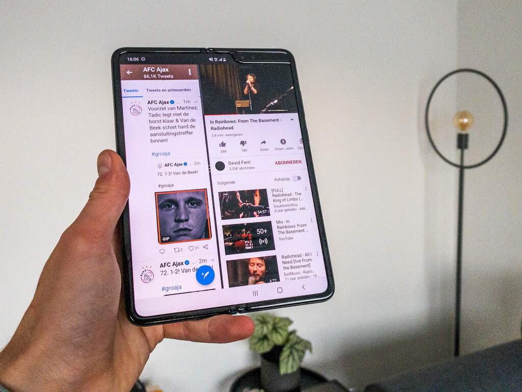 Samsung Galaxy Fold