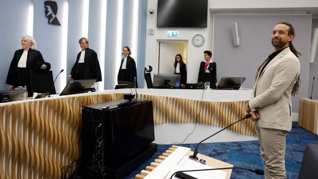 Beeld uit video: OM eist werk- en celstraf tegen complotdenker Willem Engel