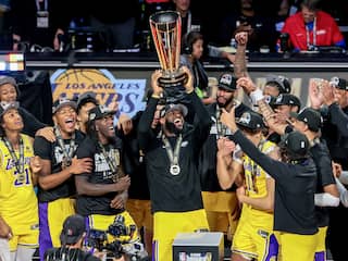 LeBron James verovert met Los Angeles Lakers eerste editie NBA Cup